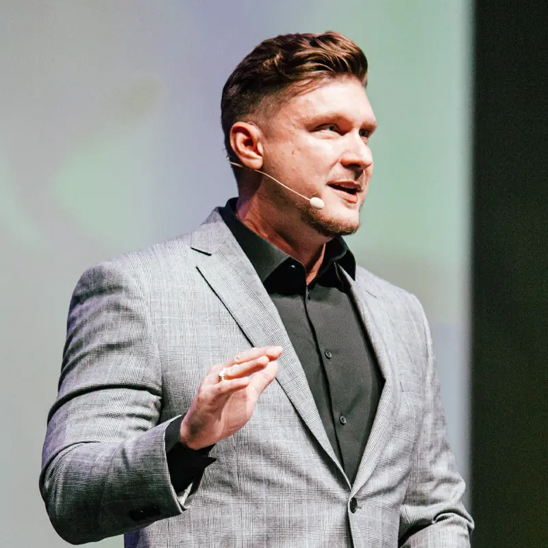Daniel Kolenda